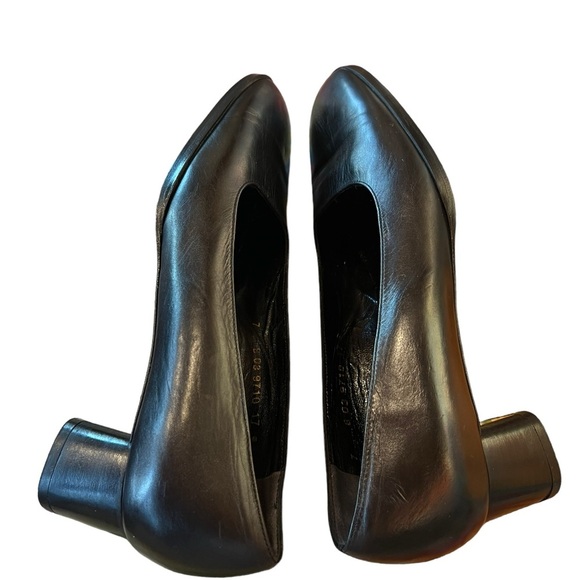 Robert Clergery black leather shoes made in Paris France. Size 7 - Picture 4 of 9